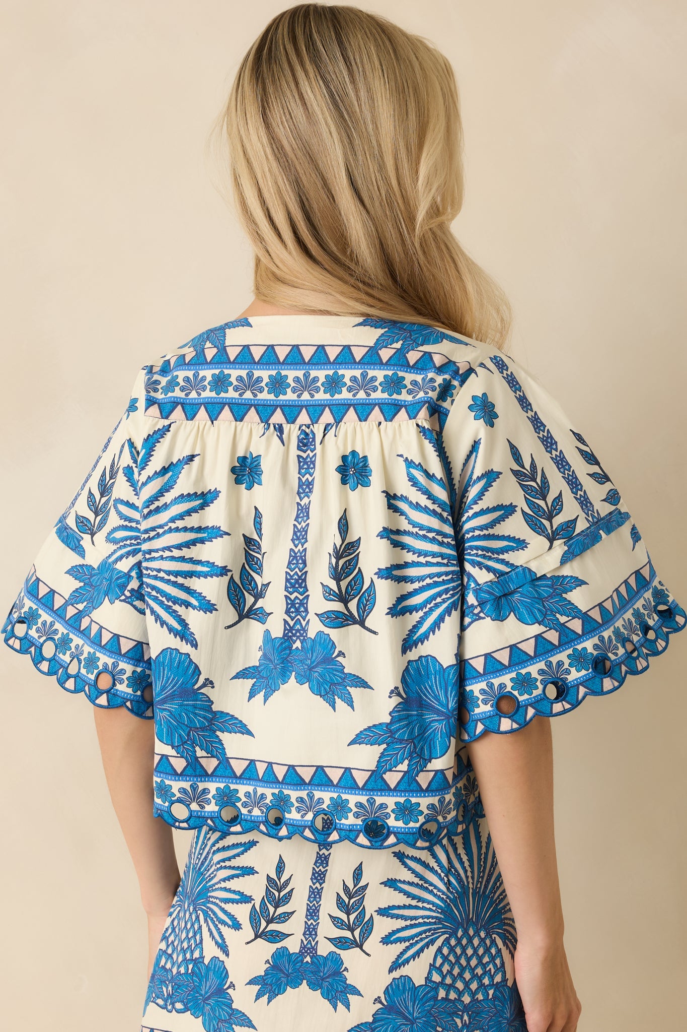 Aylaya Praha Vibrant Blue & Ivory Cotton Tropical Print V-Neck Top