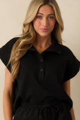 Best One Yet Black Cotton Scallop Hem Short Sleeve Pullover