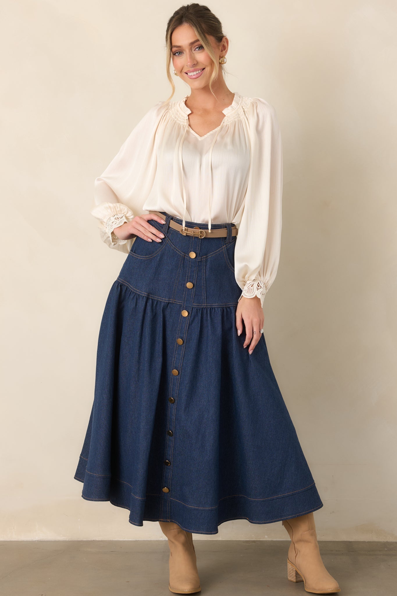 A Delicate Balance Ivory Lace Cuff Blouse